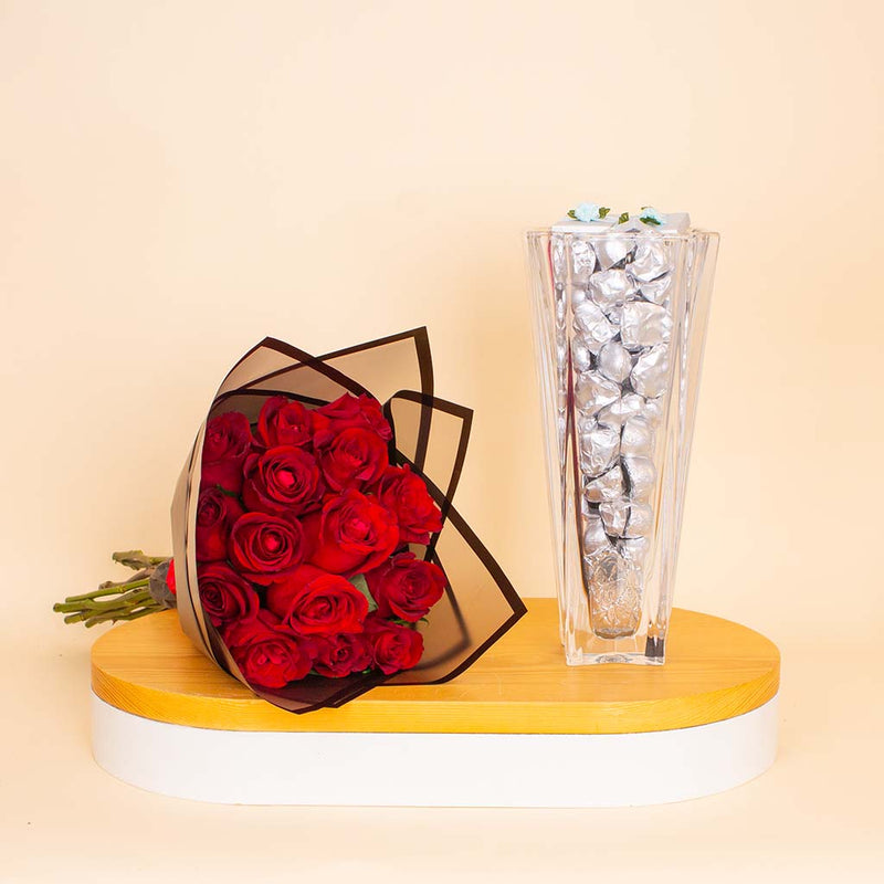 Passionelle Crystal Chocolate Vase (1kg) & Red Roses Bouquet