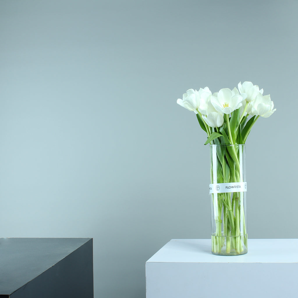 Snow White Tulip Vase
