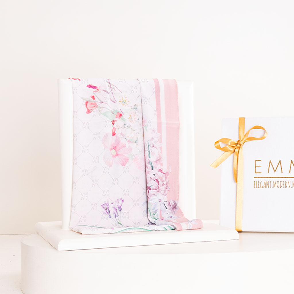 EMMA Fleuri Fleuri Scarf & Revival Roses Bouquet