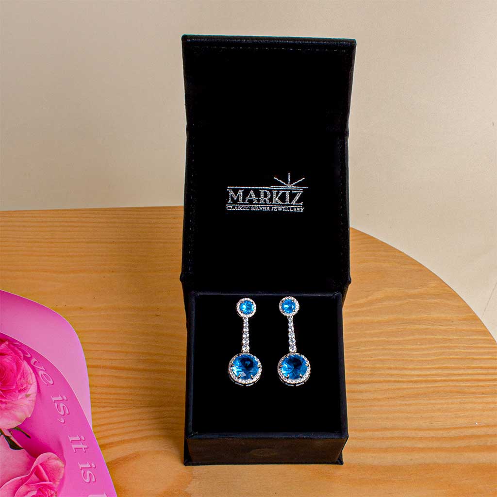 Markiz Elegance and 12 Pink Bouquet
