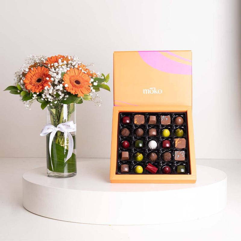 Moko Medley Chocolates Box & Gerbera Mixed Vase