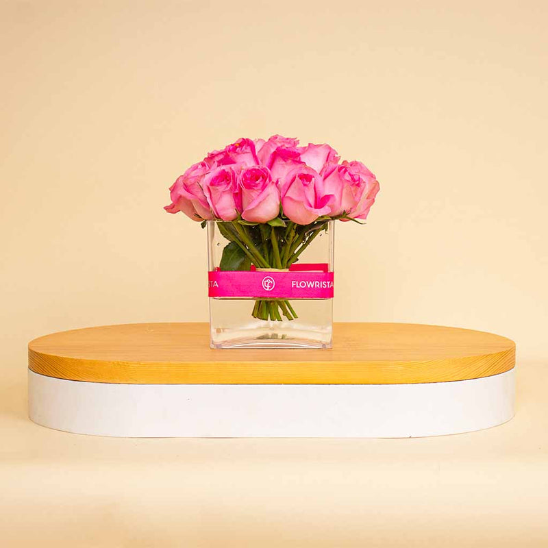 Cube Vase with 20 Pink Roses