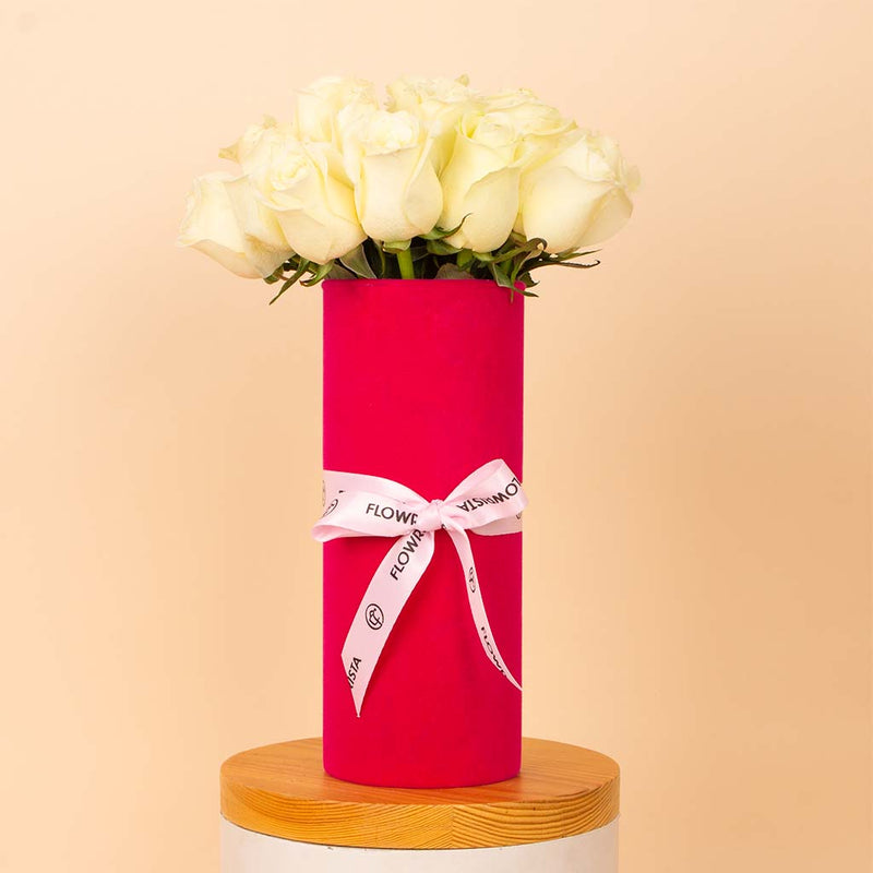 White Whisper Vase - 20 Stems
