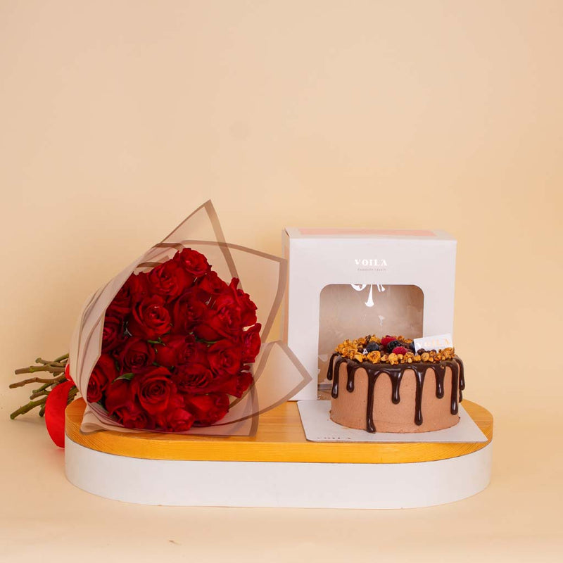 Voila Chocolate Cake & Red Roses Bouquet