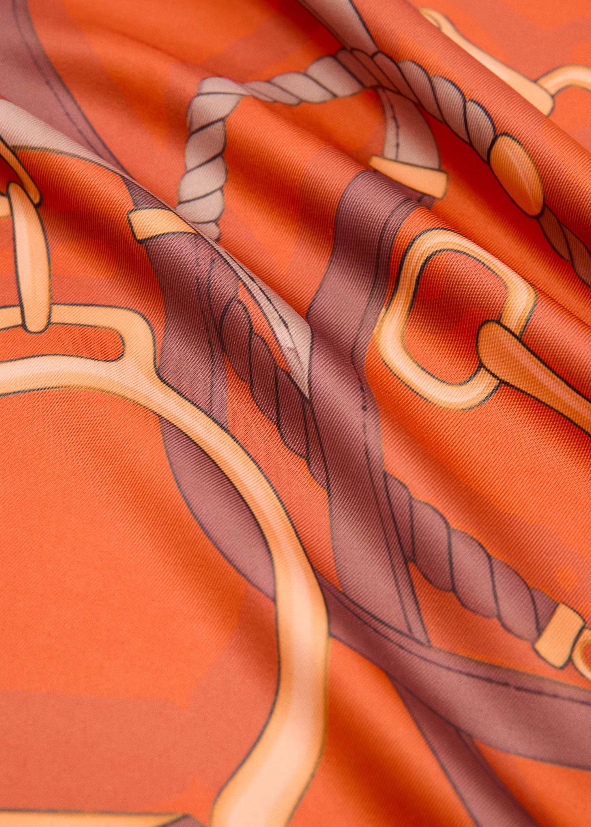 Mango Chain-Print Scarf with Flowrista Vibrant Mixed Vase