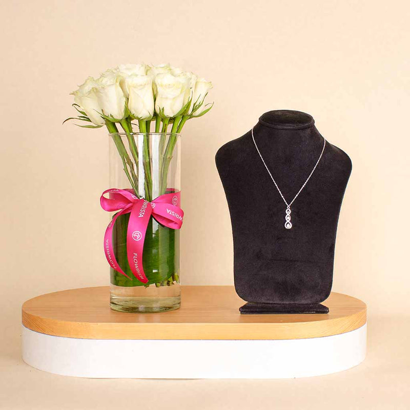 Felizmoda Three connected pendants with three stones silver necklace| White Flower Vase