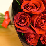 Amaz Gold Snake Ring & 20 Red Roses - Valentine’s Day Luxury Gift