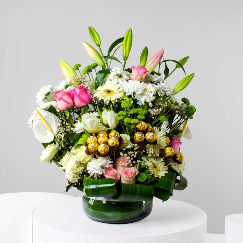 Flowrista | Blush Harmony Vase with Ferrero Rocher