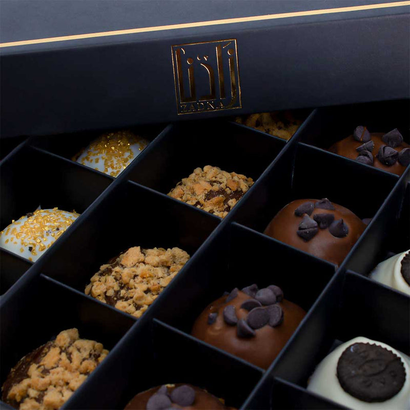 Zadna Dates Gift Box – 20 Pieces Assorted Flavours