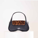 Cocan Black Tiger Bag & 20 Red Roses