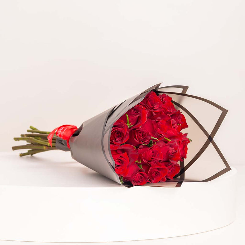 15 Red Roses Bouquet