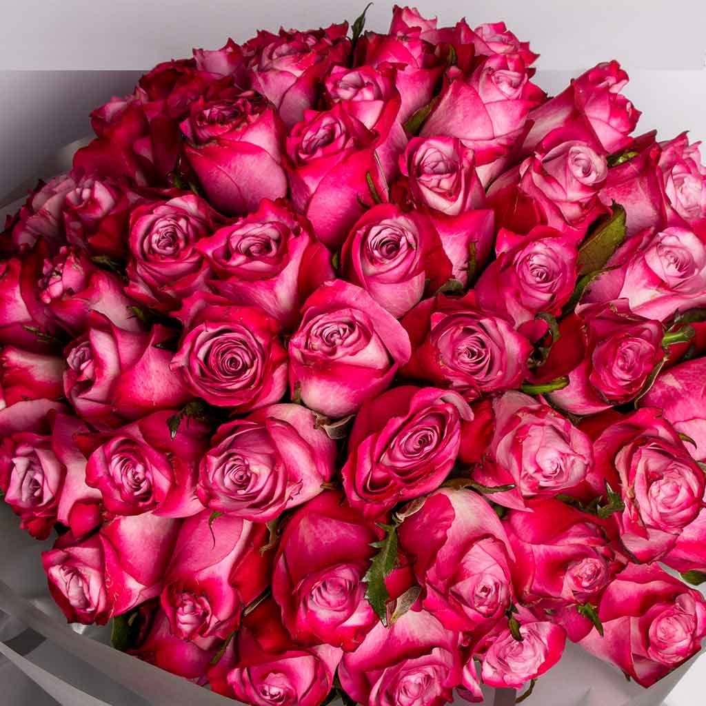 Luxurious Pink Rose Bouquet