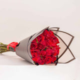 Valentine’s Bouquet of 20 Red Roses with Patchi Chocolate