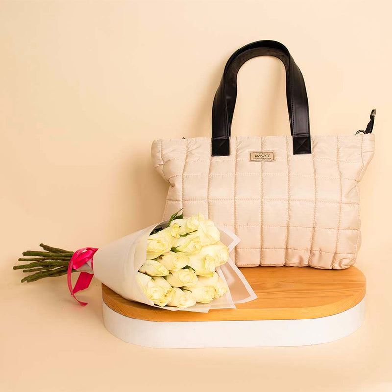 Pavo Beige Tote Bag Handbag & 15 White Roses