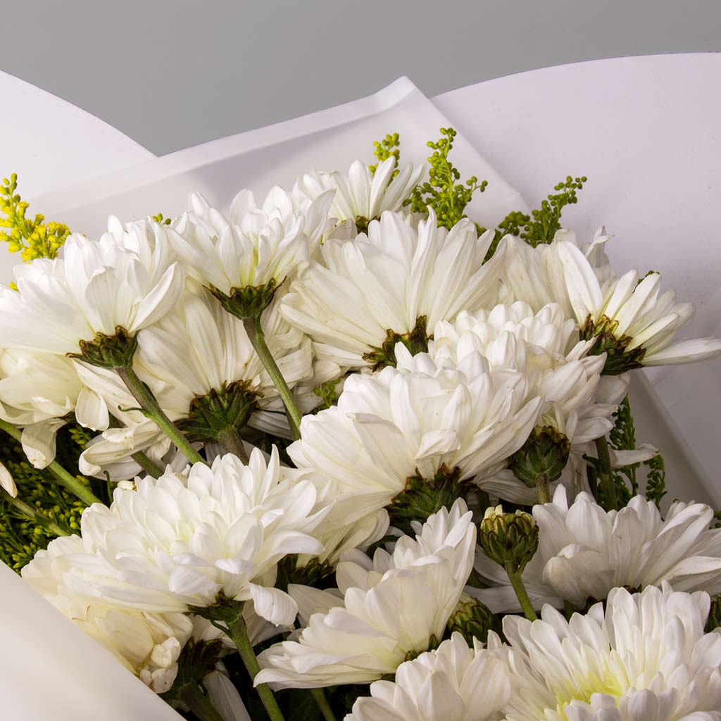 Luxurious Bouquet with Ghazal Spa Voucher