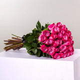 Flowrista | Pink Roses Bouquet - 30 Stems