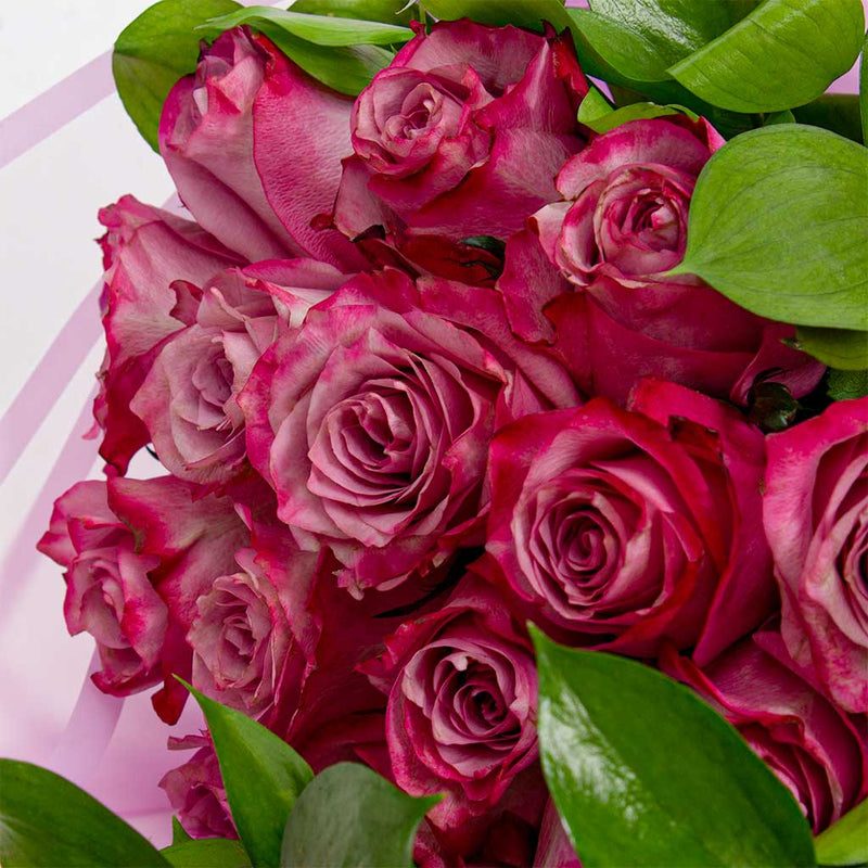 Spiritual Gift Set: Roses, Holy Quran, Prayer Rug, and Rosary