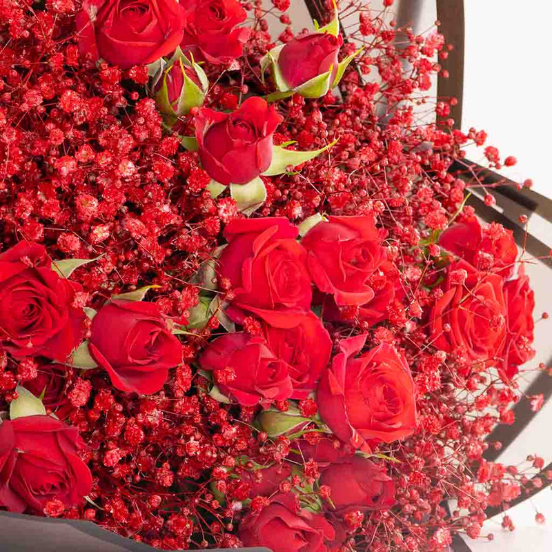 Soft Scarlet Bouquet