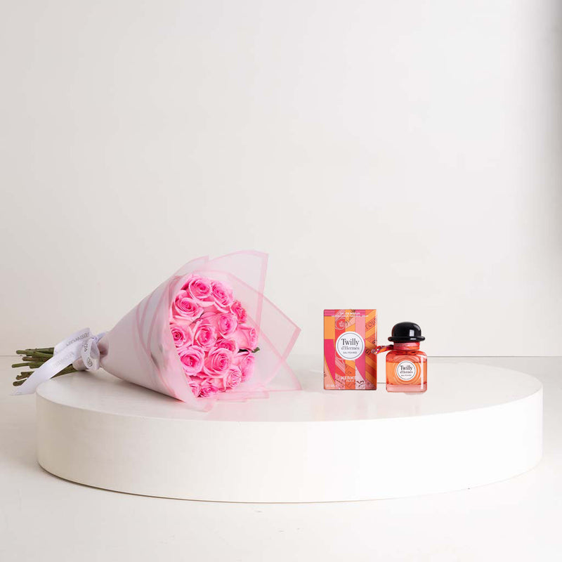Twilly d’Hermès Eau Poivrée Eau de Parfum 85ml & Pink Roses Bouquet