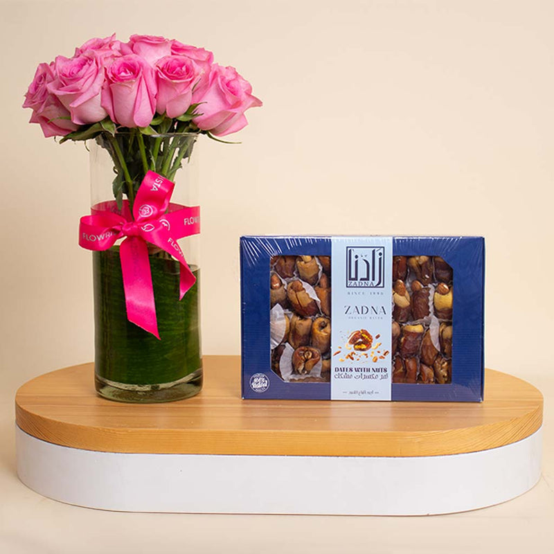 Zadna Dates Mixed Nuts & 15 Pink Roses Vase