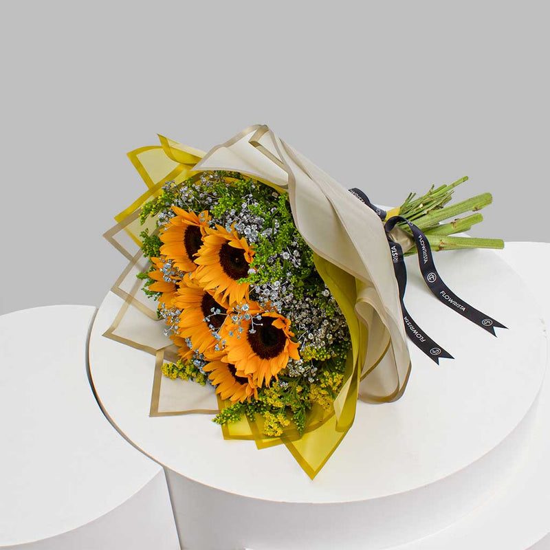 Dazzling Sunflower Bouquet