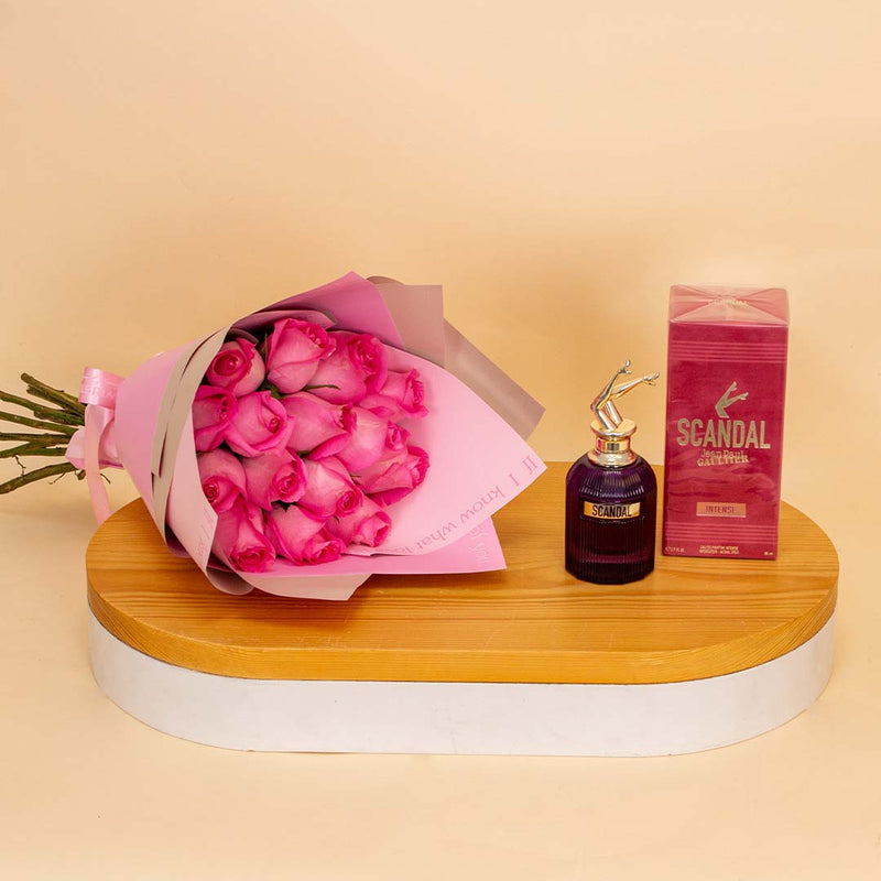 Scandal Intense Eau de Parfum for Women & 15 Pink Roses