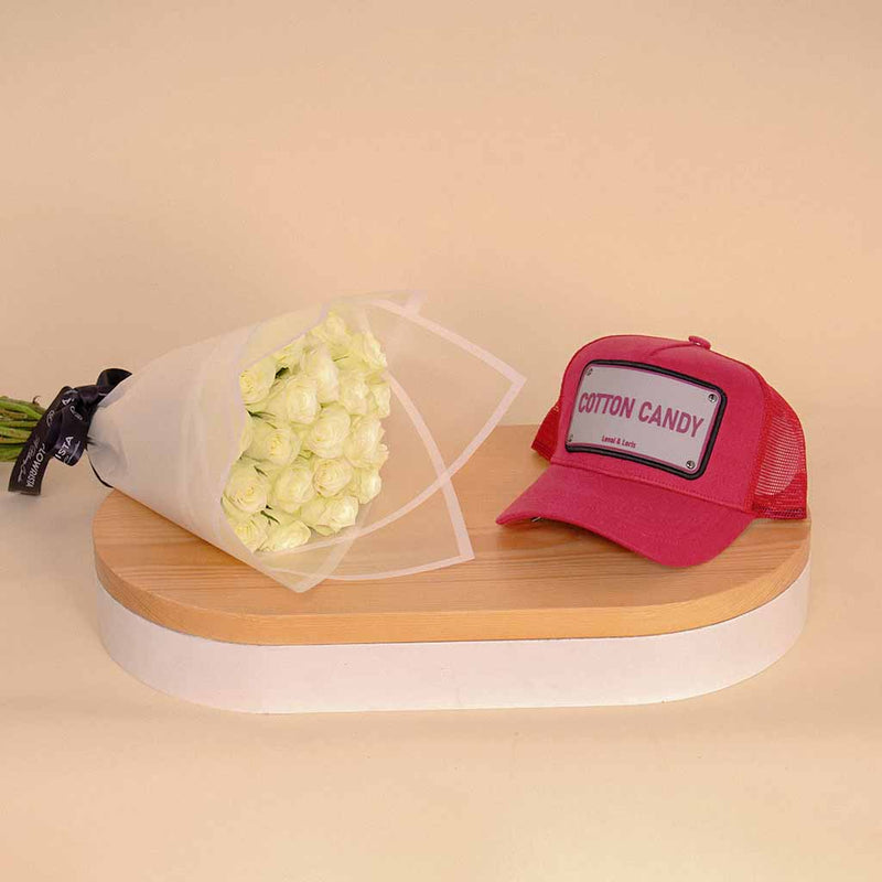 Levai Loris Cotton Candy unisex cap | White Roses Bouquet