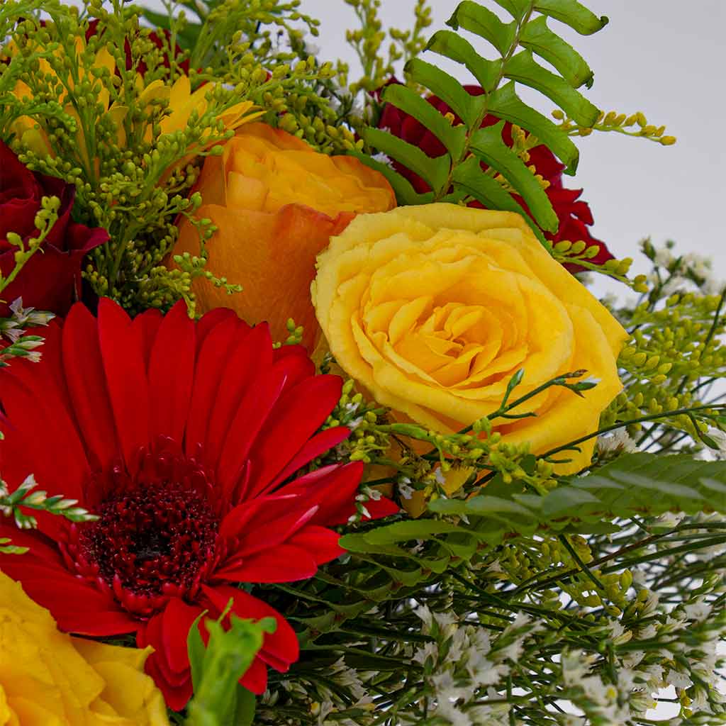 Mixed Roses Bouquet – Red, Yellow & White Roses with Greenery