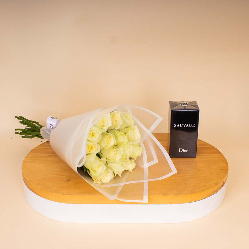 Dior Sauvage Eau de Toilette for Men 100 ml & White Roses Bouquet