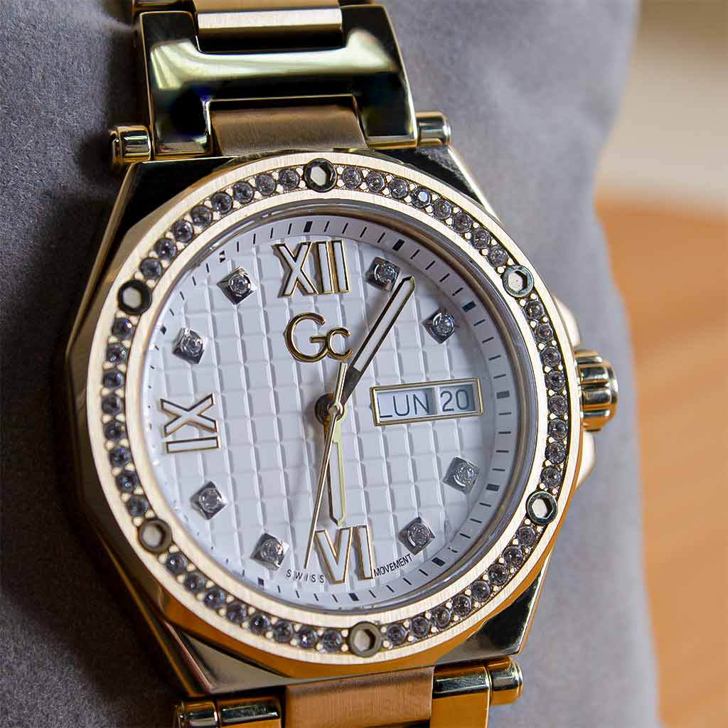 Gc Lady Legacy Z20008L1MF – Classic Women’s Quartz Watch