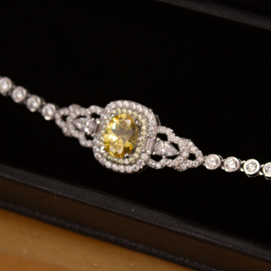Markiz Yellow Zircon Necklace & 20 Red Roses