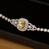Markiz Yellow Zircon Necklace & 20 Red Roses