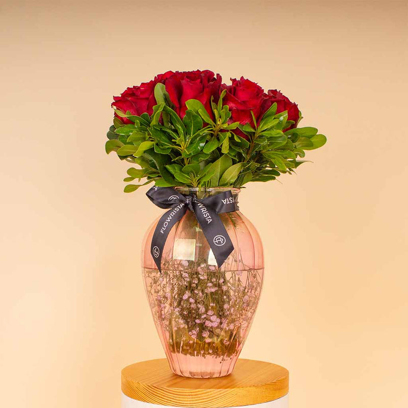 Red Roses Art Vase