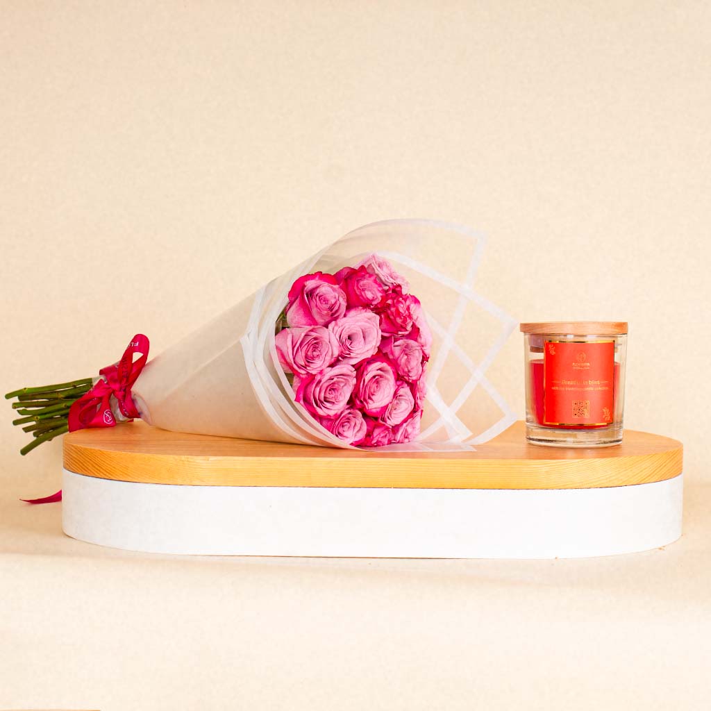 Red Jar Candle | Light Purple Flower Bouquet of 15