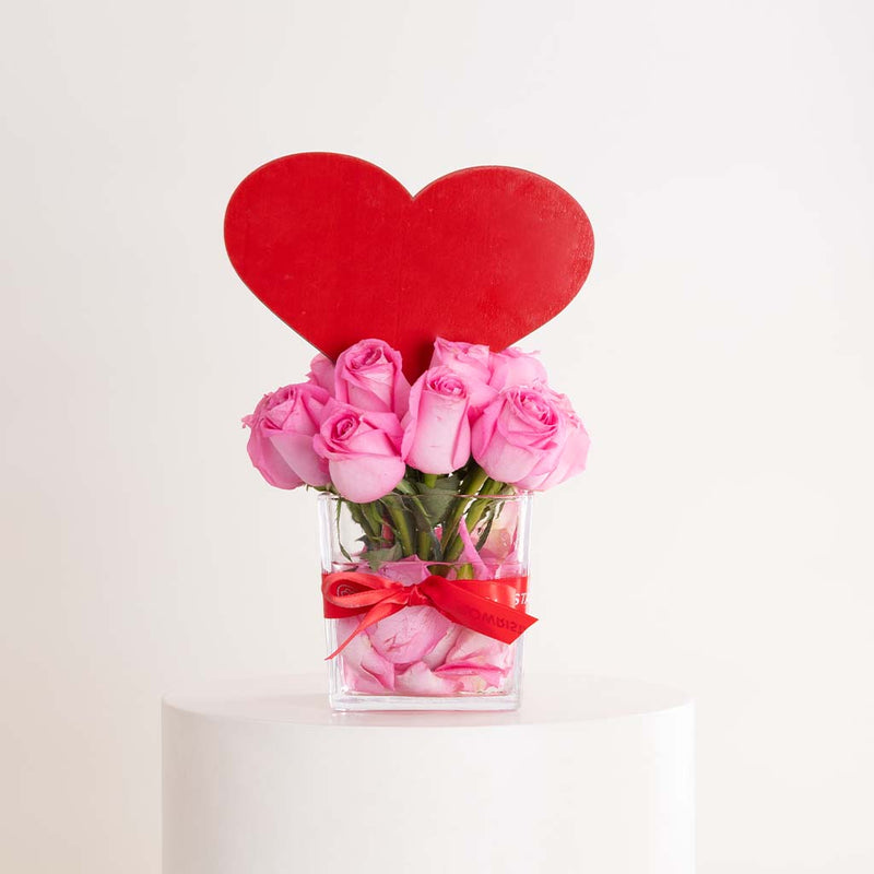 Flowrista Heart-Top Revival Roses Vase