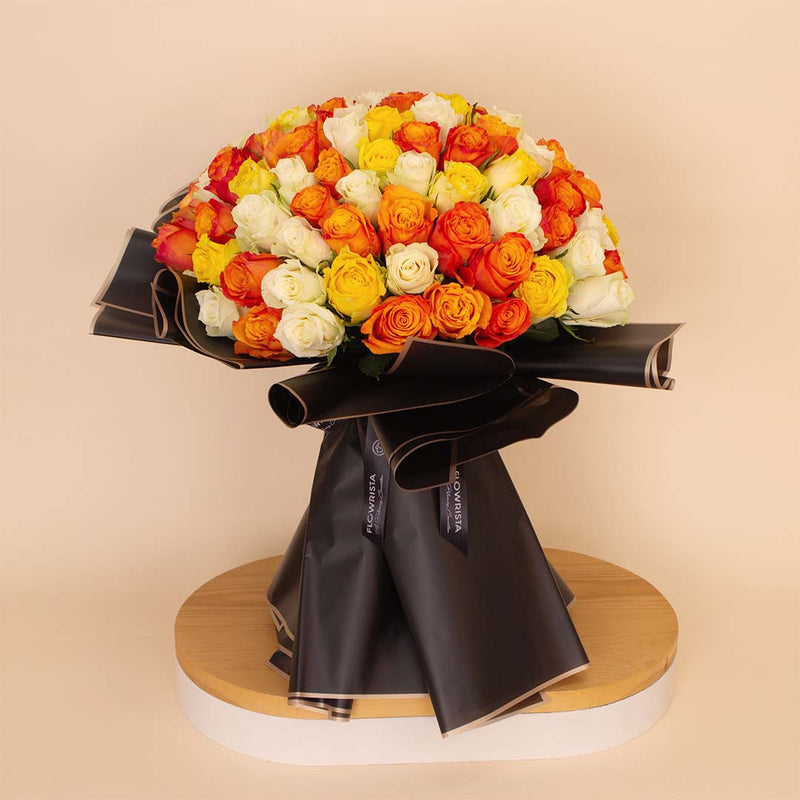 Flowrista | Bouquet of 150 Mixed Roses