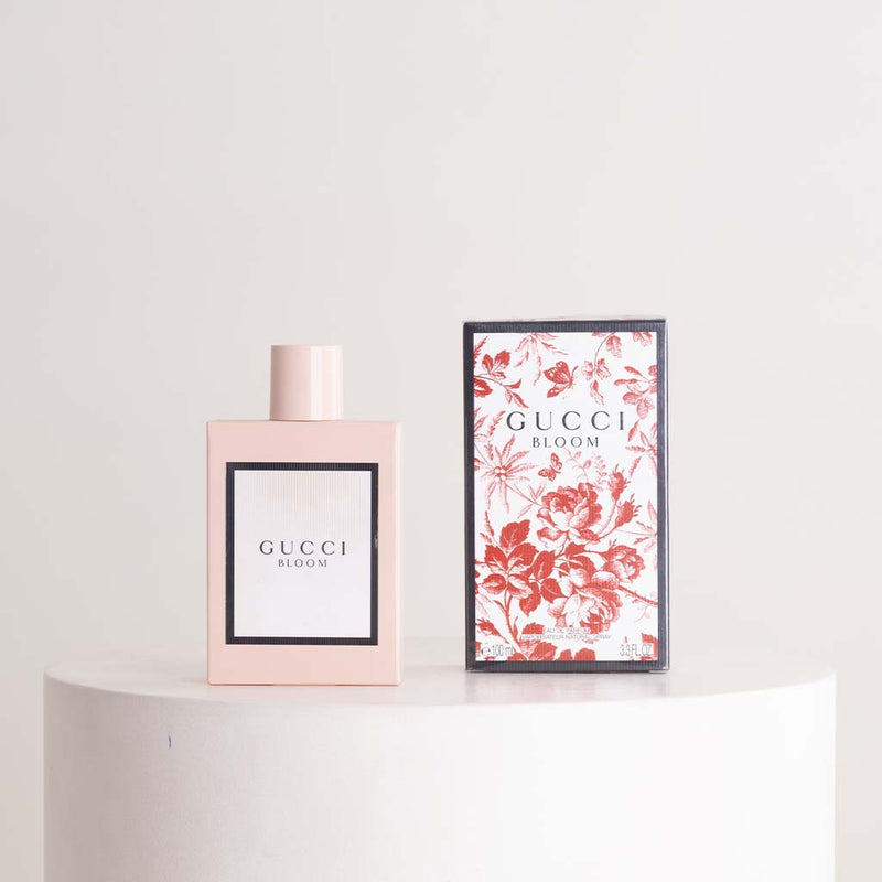 Gucci Bloom EDP For Women 100ml & Pink Roses Bouquet
