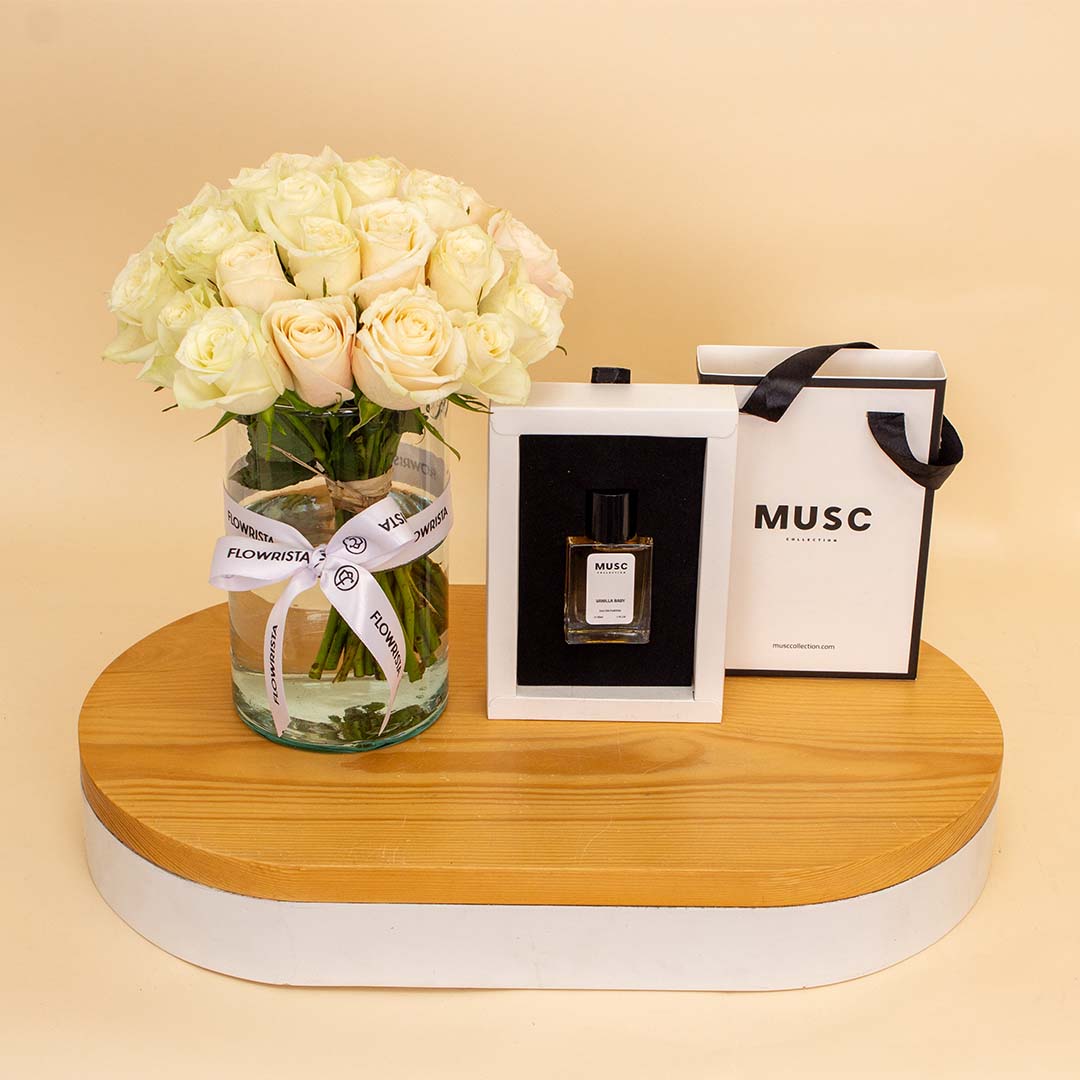 MUSC Vanilla Baby & White Roses Vase