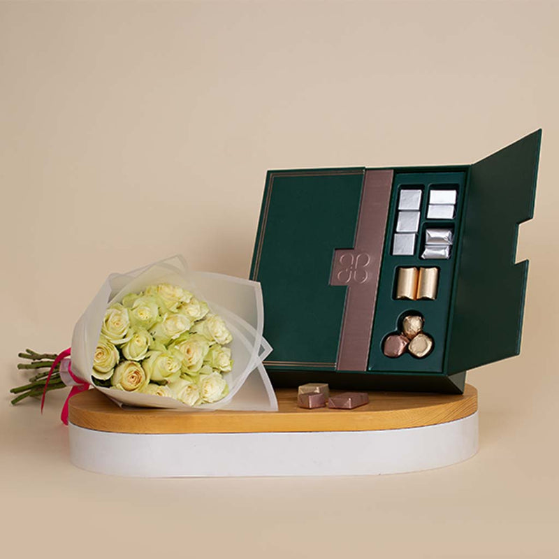 Patchi Les Signatures | Prestige Box with a Bouquet of 15 Roses