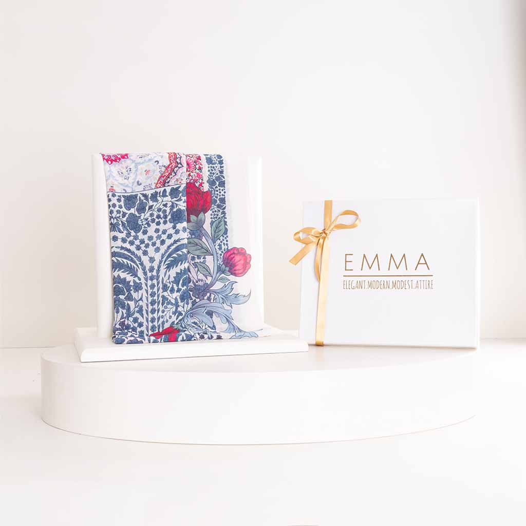 EMMA Enchanted Scarf & Purple Roses Bouquet