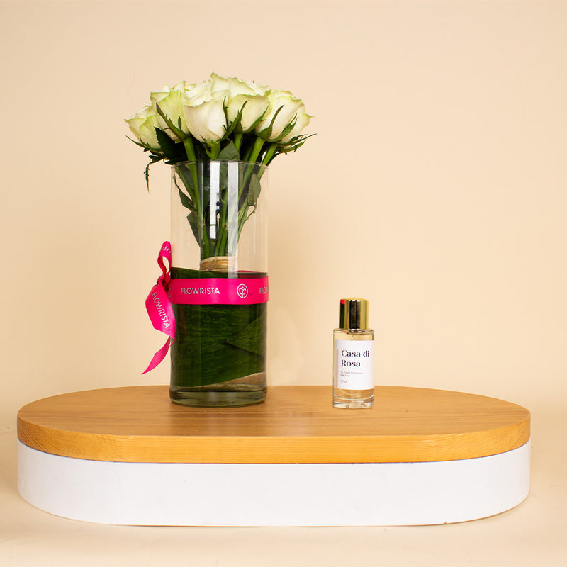 Nuit Fragrances Casa di Rosa & 15 White Roses Vase