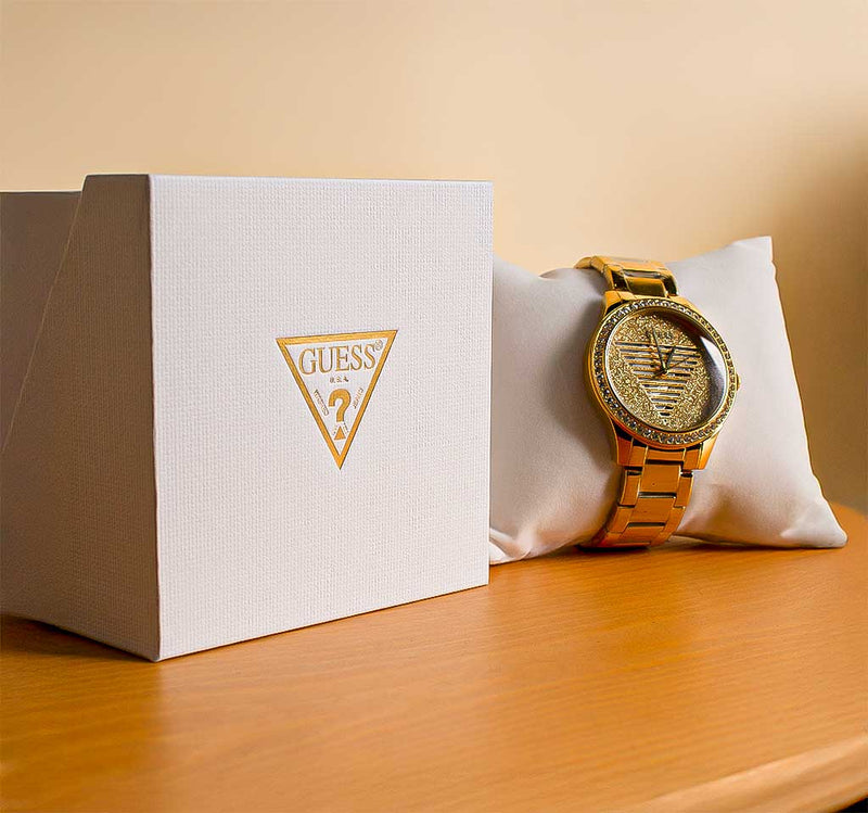 Guess Analoge Watch Armbanduhren in Gold GUGW0605L2 | 15 Red Rose Bouquet