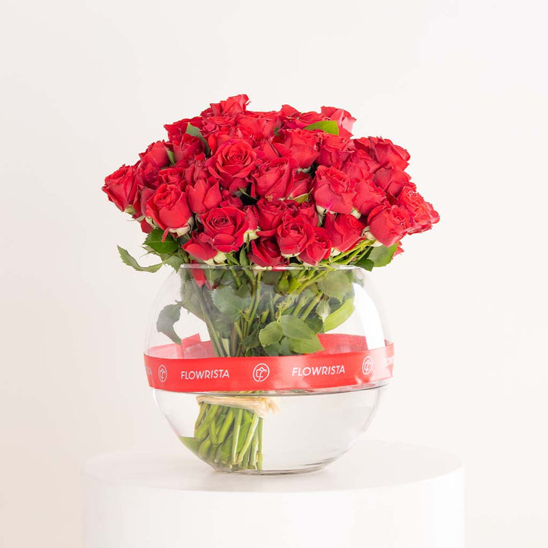 Red Baby Roses Vase - 20 Stems