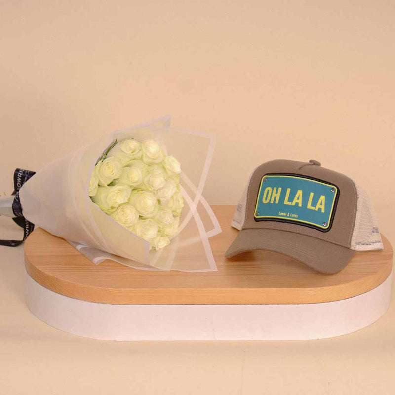 Levai & Loris Oh LaLa unisex cap | White Roses Bouquet 20 Roses