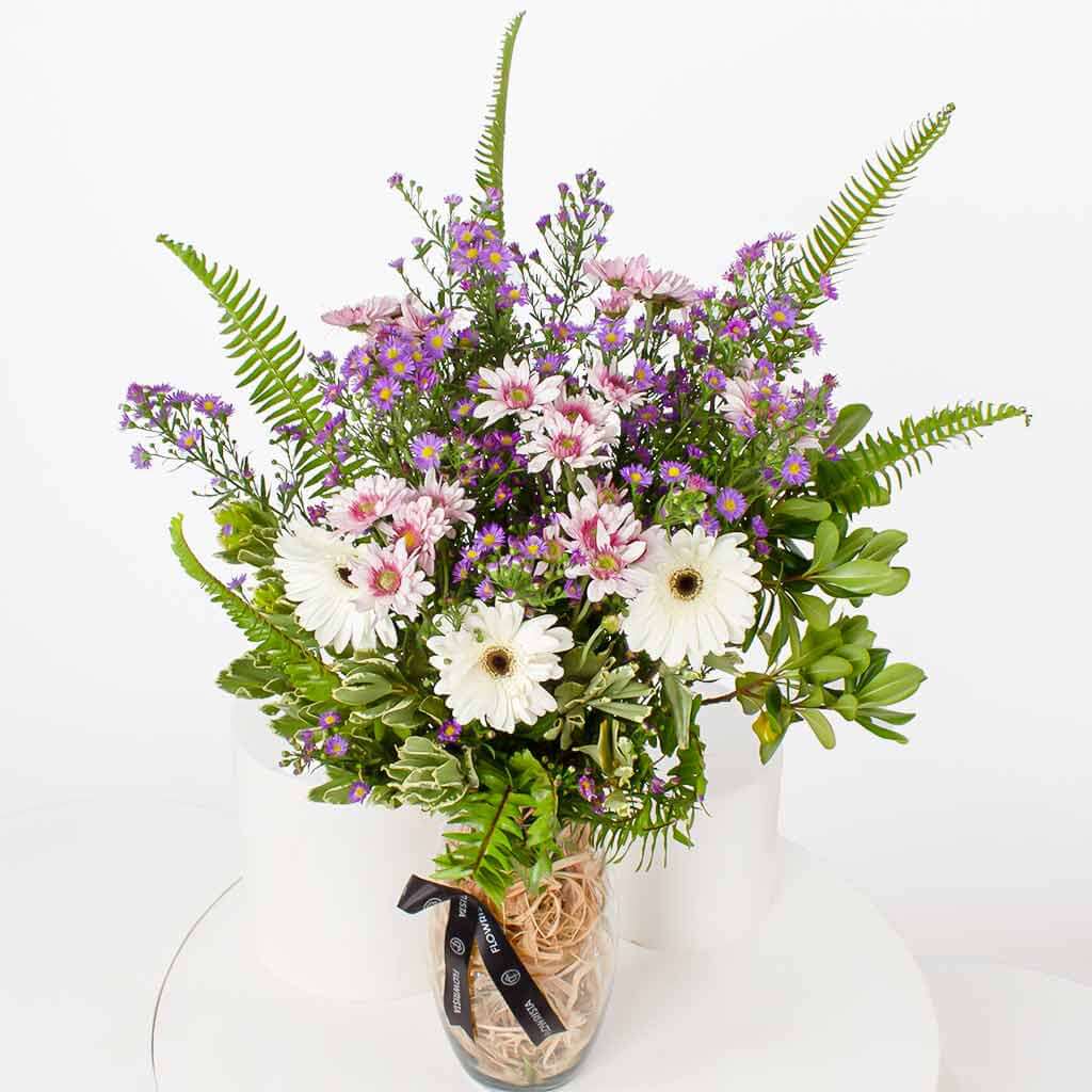 White Caranthantum & Gerbera Vase