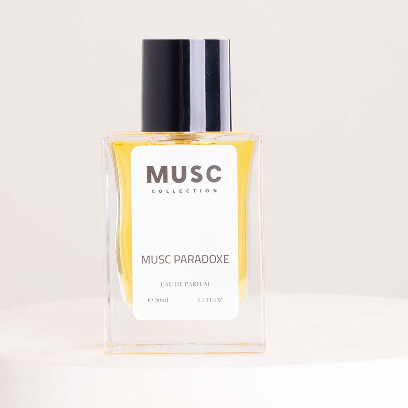 Musc Paradoxe & Purple Roses Vase