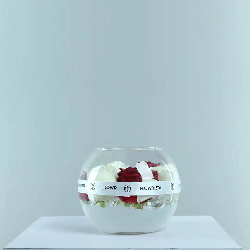Flowrista | Red & White Roses Vase