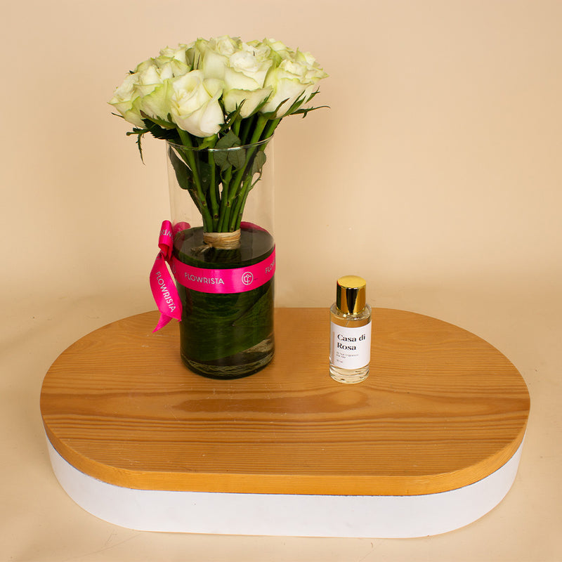 Nuit Fragrances Casa di Rosa & 15 White Roses Vase