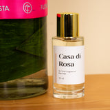 Nuit Fragrances Casa di Rosa & 15 White Roses Vase