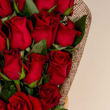 Pavo’s Bloom & Romantic Roses Hand Bouquet
